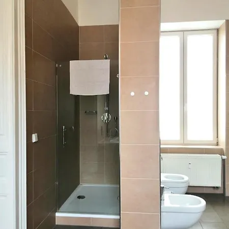 Luxury Design Centre Apartment